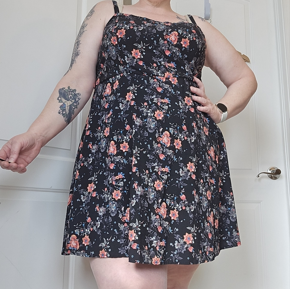Black Floral Sundress - Torrid Size 3 - Rayon Mini Swing dress